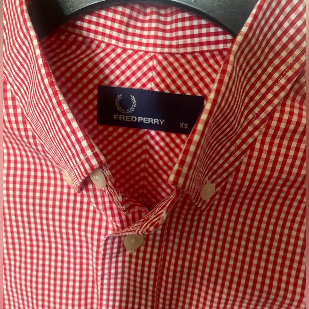 Fred Perry Button Up - Picture 2 of 5